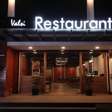 קוימבטור Hotel Nachas מראה חיצוני תמונה